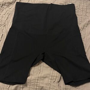Women's MATERNITY Black Bike Shorts